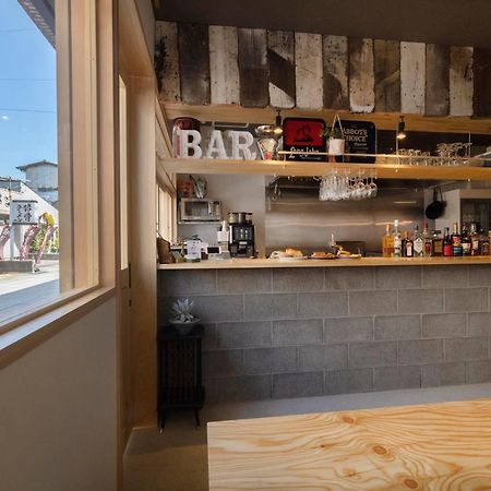 Coliving & Cafe Sando Imabari Railway Station Exteriör bild
