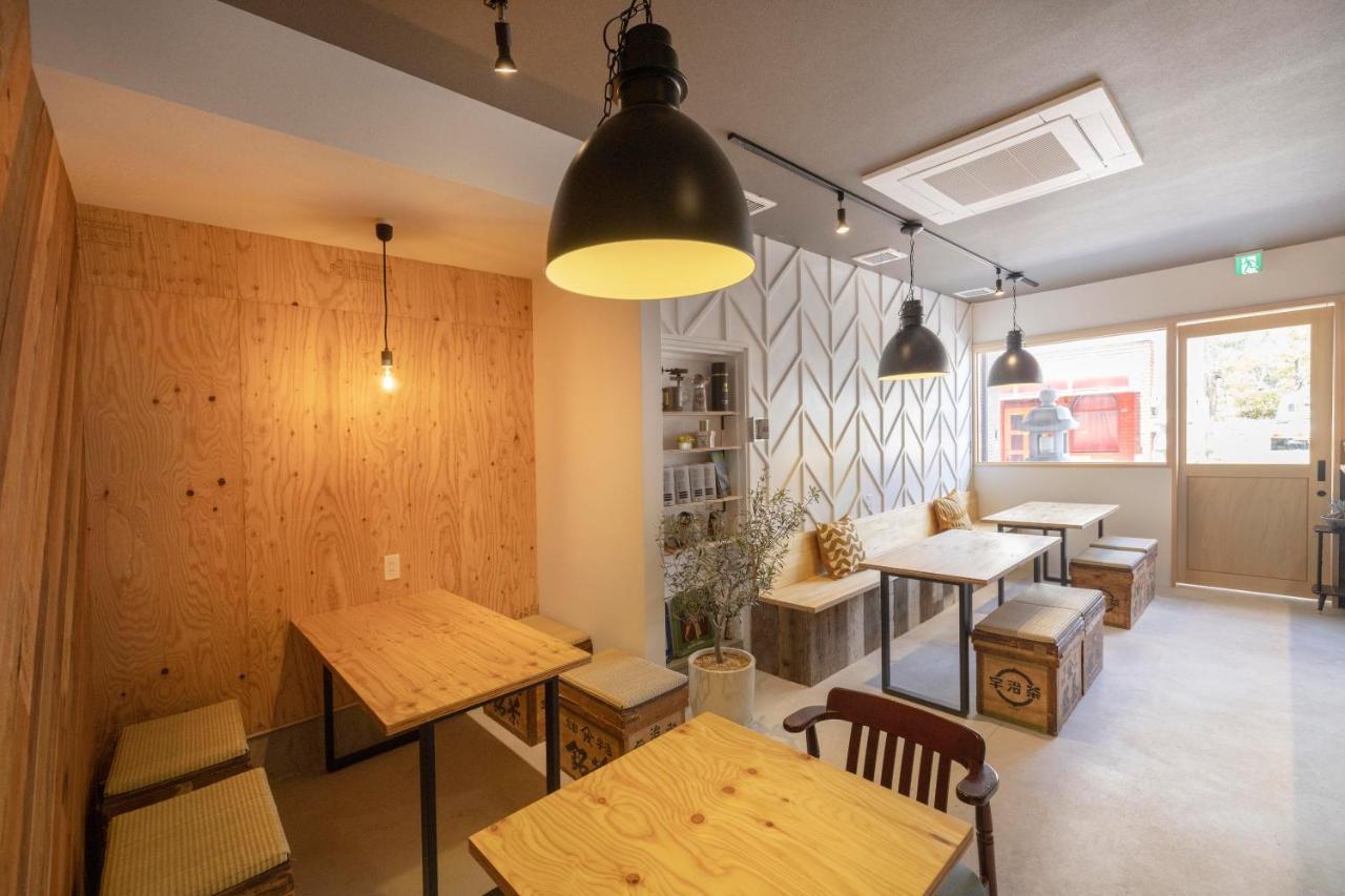 Coliving & Cafe Sando Imabari Railway Station Exteriör bild
